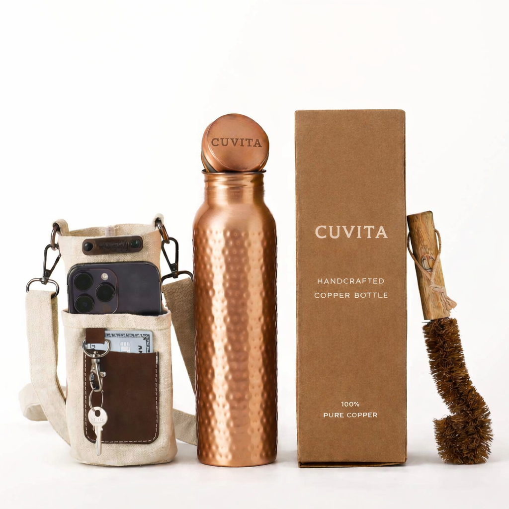 El Yapımı Ayurvedik Bakır Su Şişesi – Geleneksel Ustalık